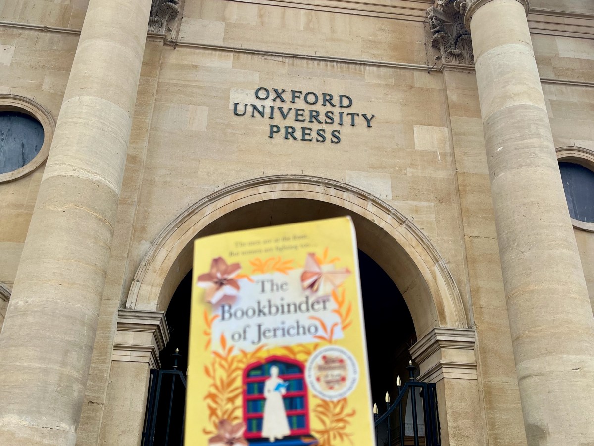 The Oxford Trilogy, Part One: The Bookbinder of Jericho by Pip&nbsp;Williams